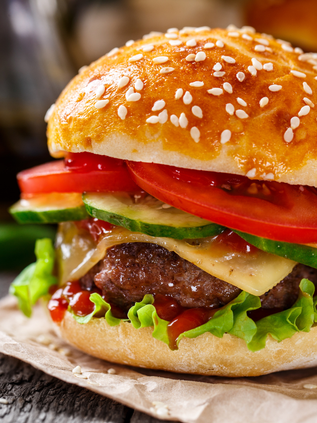 Burger Chains That Serve High-Quality Angus Beef